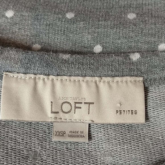 Ann Taylors Loft blouse - Picture 4 of 4